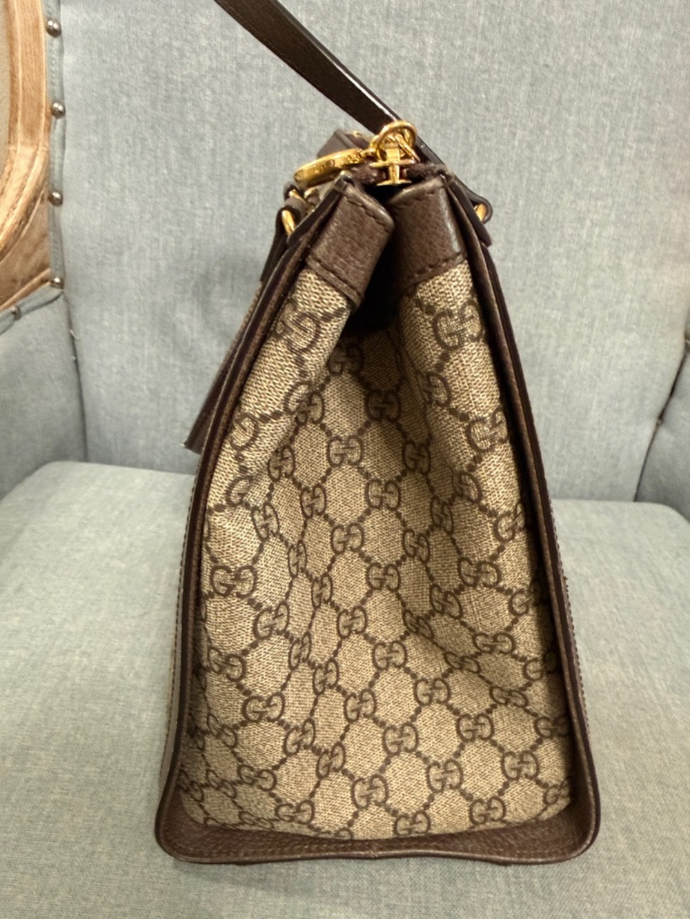 Gucci Brown GG Supreme Medium Canvas Tote with Green-Red Stripe - Picture 8 of 16